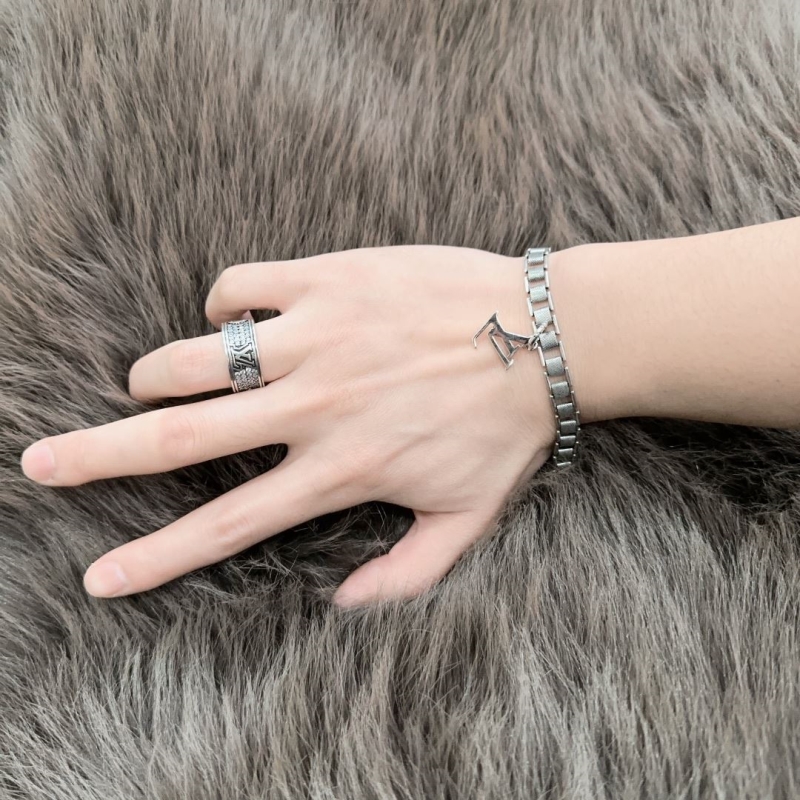 LV Bracelets
